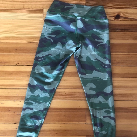 Ultrafit camo legging - Picture 2 of 3